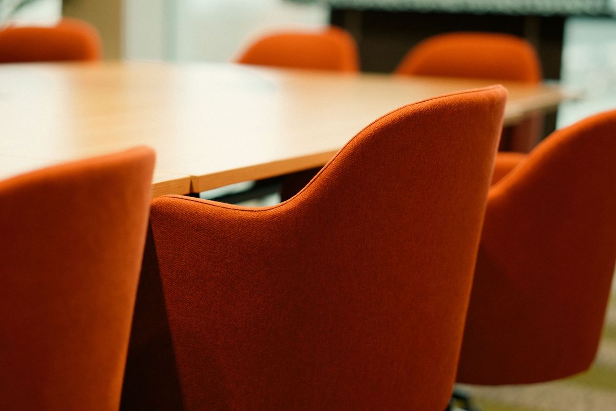 Common Mistakes When Buying a Home Office Chair (and How to Avoid Them)