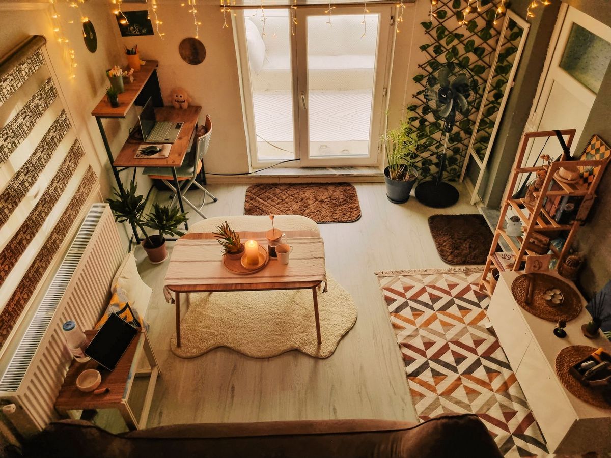 Small Home Office Desk Buying Checklist: 10 Things to Check Before You Buy
